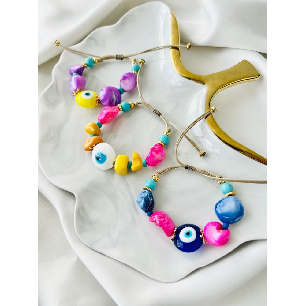 Color eye bracelets with shell beads Fashion & Accessoires