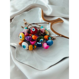 Color eye bracelets with shell beads Fashion & Accessoires