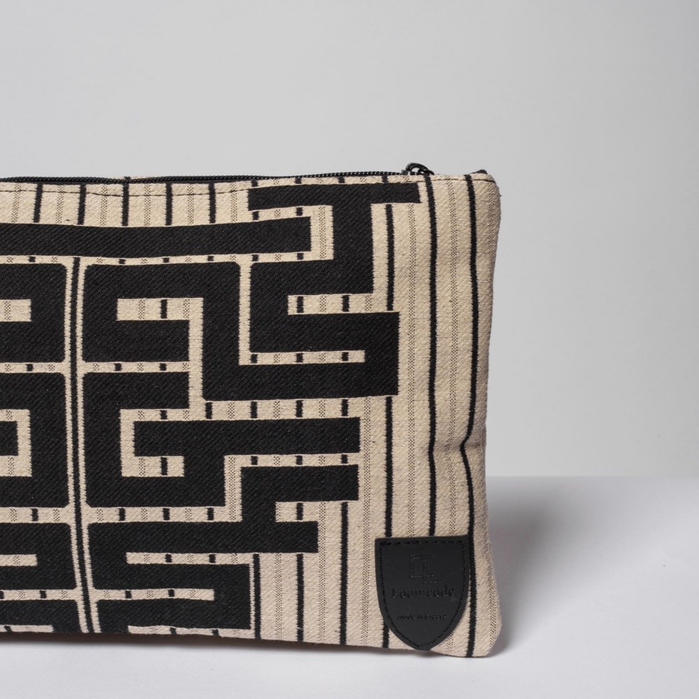 Loomcode Zipped Clutch Maze Fashion & Accessoires