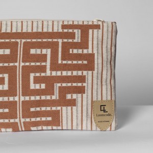Loomcode Zipped Clutch Maze Fashion & Accessoires
