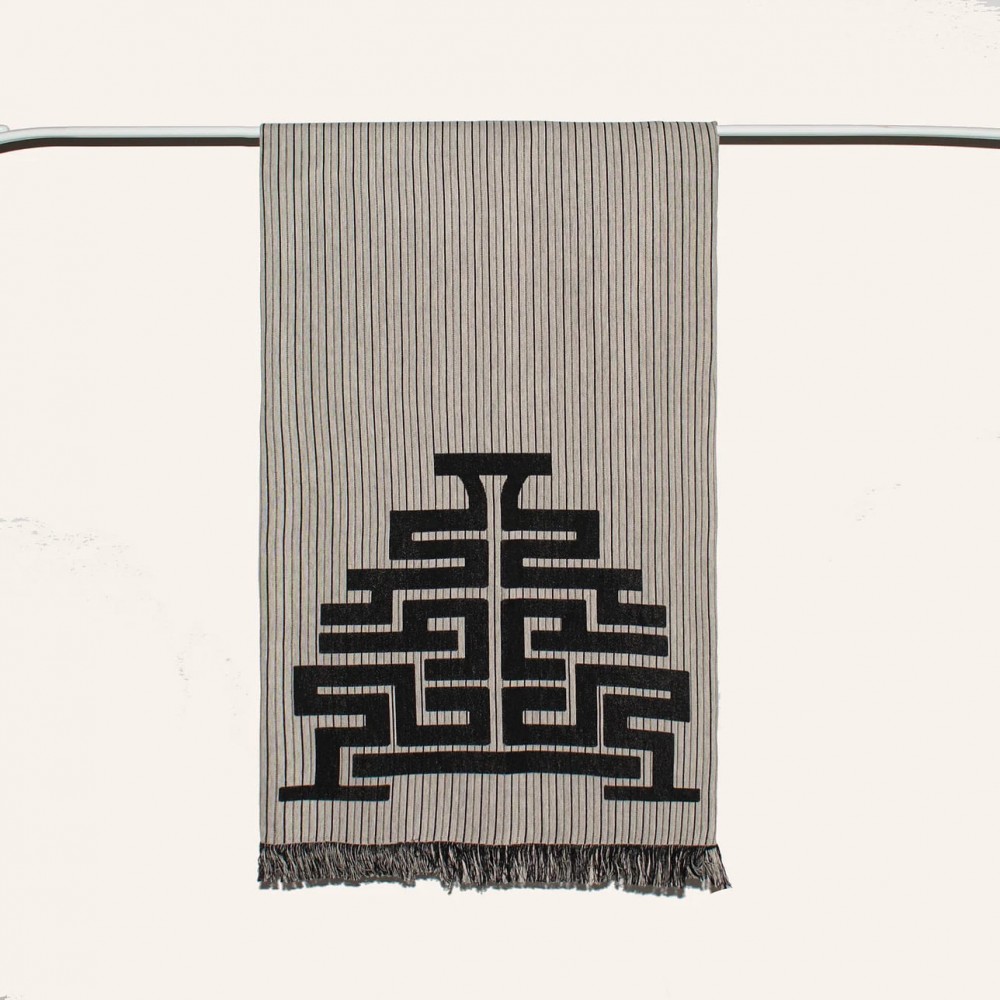 Loomcode Beach Towel Maze Fashion & Accessoires
