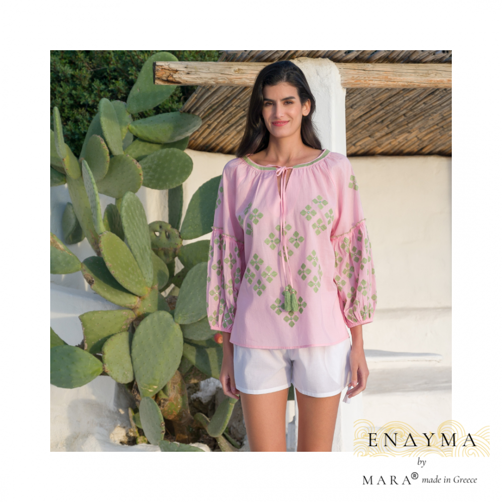 Pink tunic with green embroidery made from 100% cotton Fashion & Accessoires