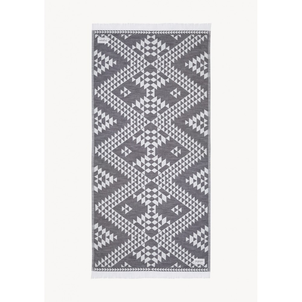 Sea You Soon Zipolite Jacquard Beach Towel Black Fashion & Accessoires