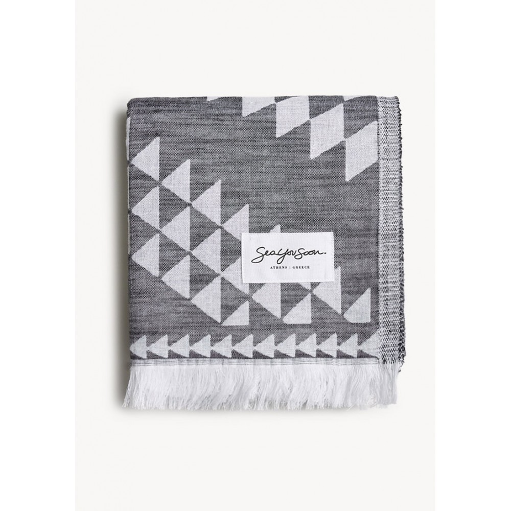 Sea You Soon Zipolite Jacquard Beach Towel Black Fashion & Accessoires