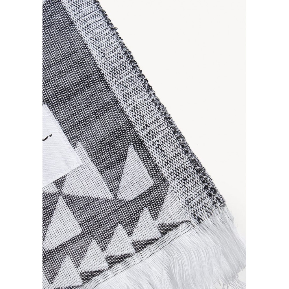 Sea You Soon Zipolite Jacquard Beach Towel Black Fashion & Accessoires