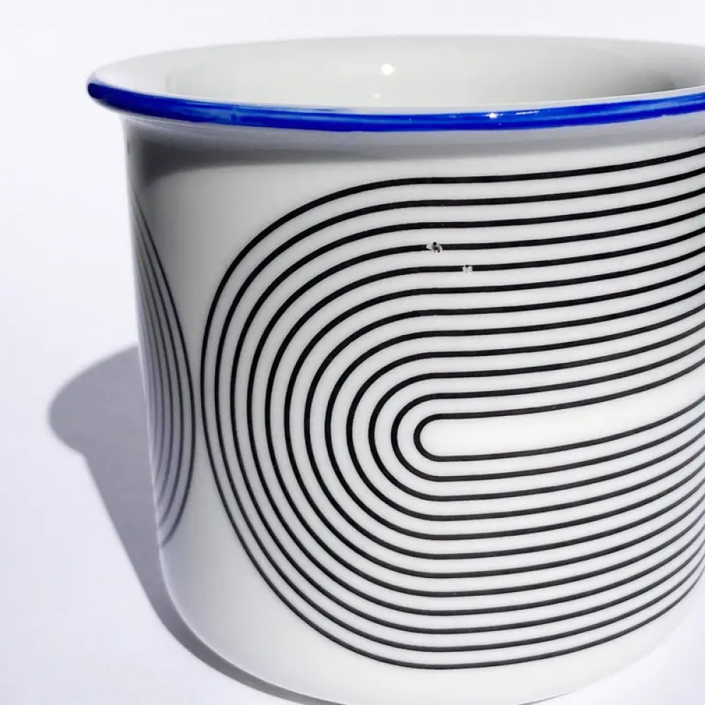 "Stadium Black" Mug Home & Living